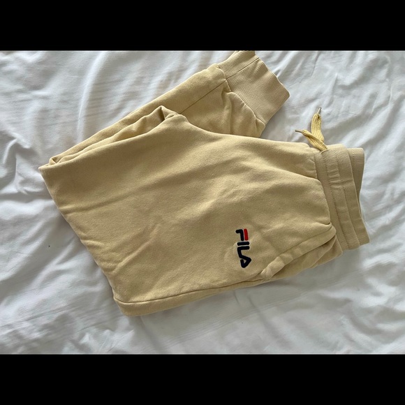 Yellow FILA track pants - Picture 1 of 4
